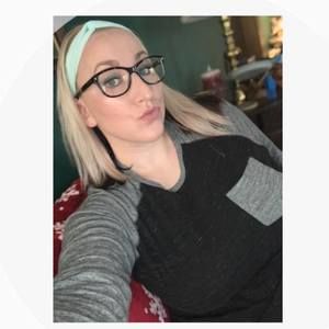 Meet your Posher, Vikki